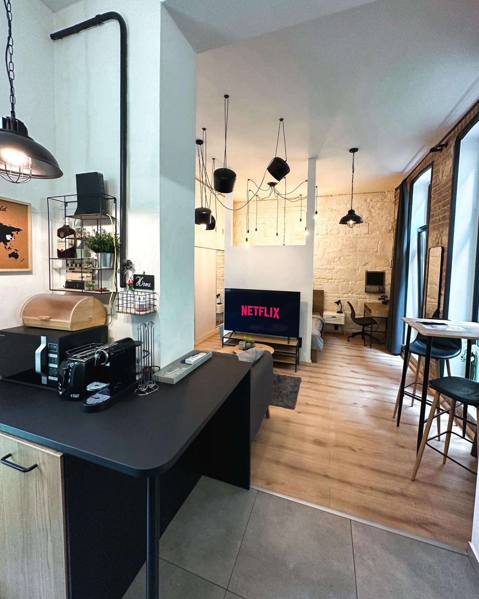 Urban Studio With Private Garden Near Andrassy Будапеща Екстериор снимка